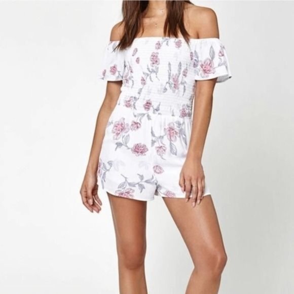 Kendall & Kylie White Floral Off Shoulder Romper Large - Picture 1 of 12